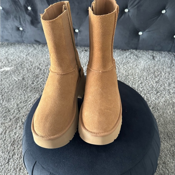 UGG Shoes - Women's Tan Ankle Boots